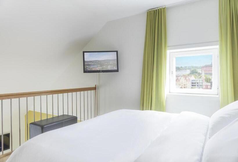 Junior suite with river view, Radisson Blu Royal Garden Hotel, Trondheim