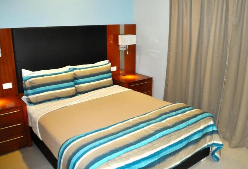 Номер Стандарт, Madang Resort