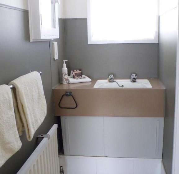 Апартаменты 1 Спальня, Fernleaf Motel