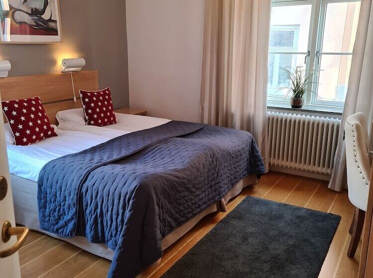 Номер Стандарт, Hamnhotellet Kronan
