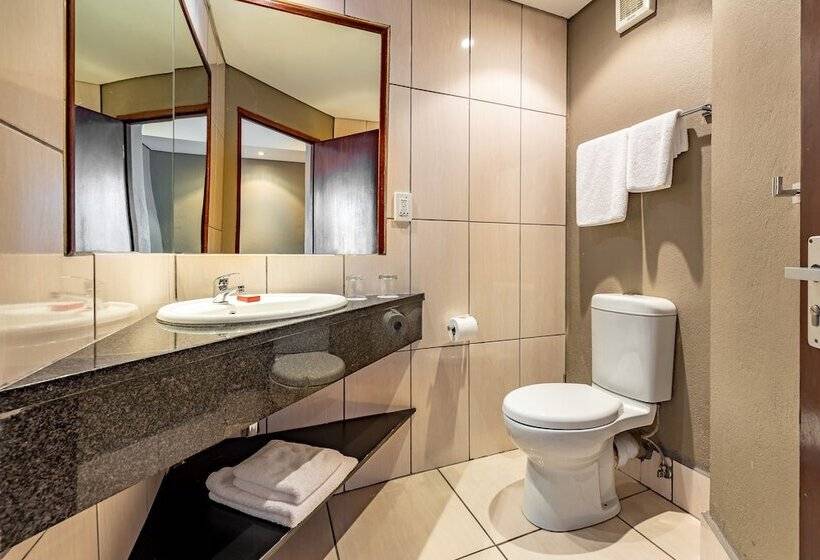 디럭스 룸, African Sky Hotels   Pine Lake Inn