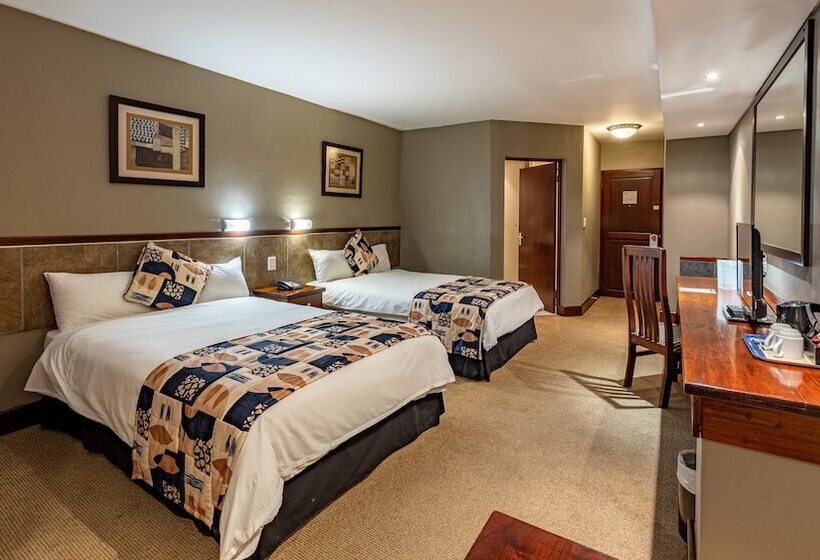 디럭스 룸, African Sky Hotels   Pine Lake Inn