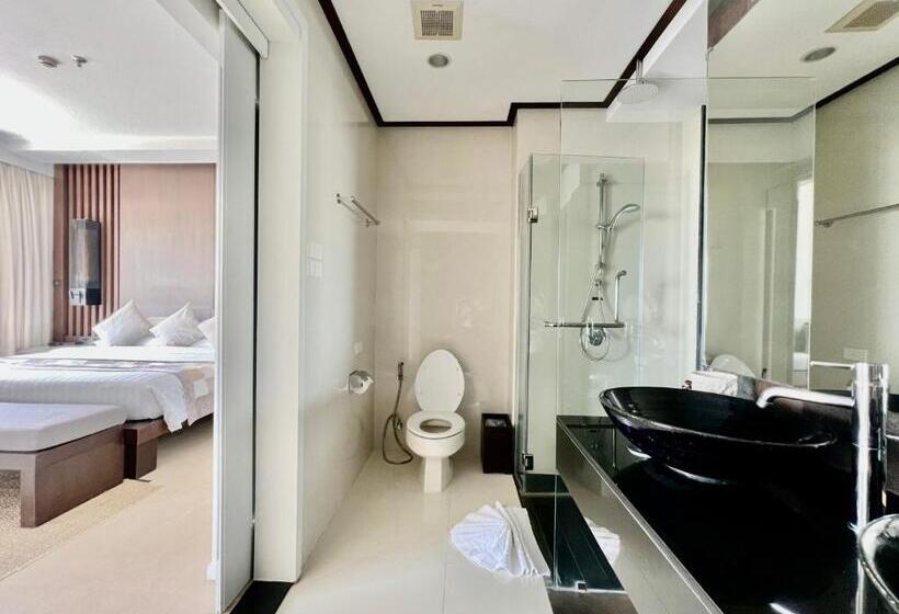 سوییت با چشم‌انداز دریا, Cape Panwa Hotel Phuket