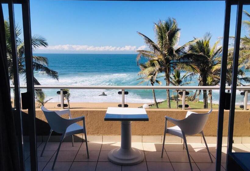 Номер Superior с Балконом, Salt Rock Hotel And Beach Resort