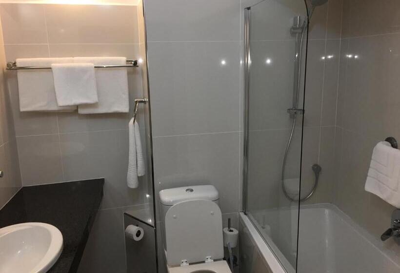 Номер Deluxe с Балконом, Salt Rock Hotel And Beach Resort