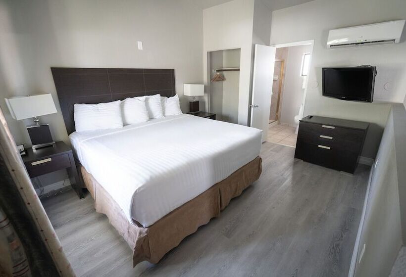 اتاق لوکس, Alexis Park All Suite Resort