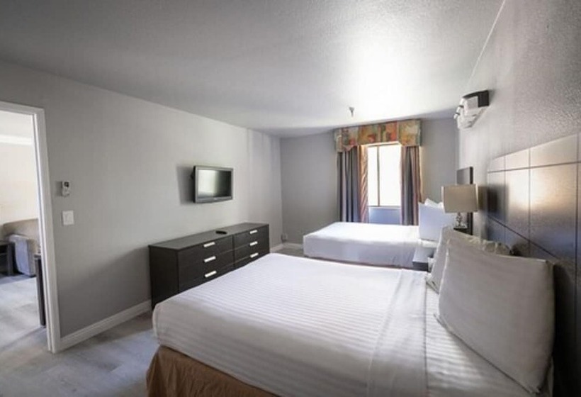 اتاق لوکس, Alexis Park All Suite Resort