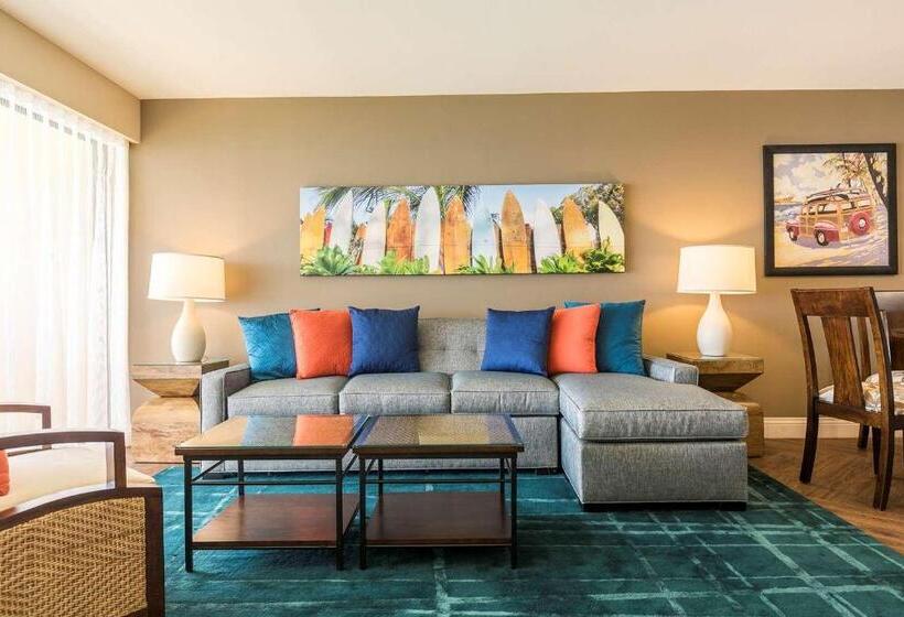 스위트, Aston Waikiki Beach Tower