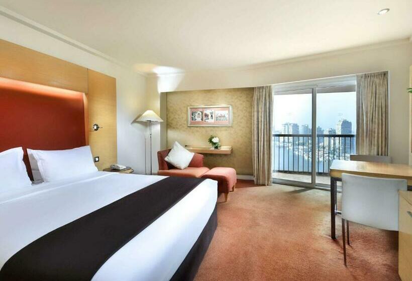 اتاق دلوکس با تخت کینگ و چشم‌انداز, Sofitel Cairo Nile El Gezirah