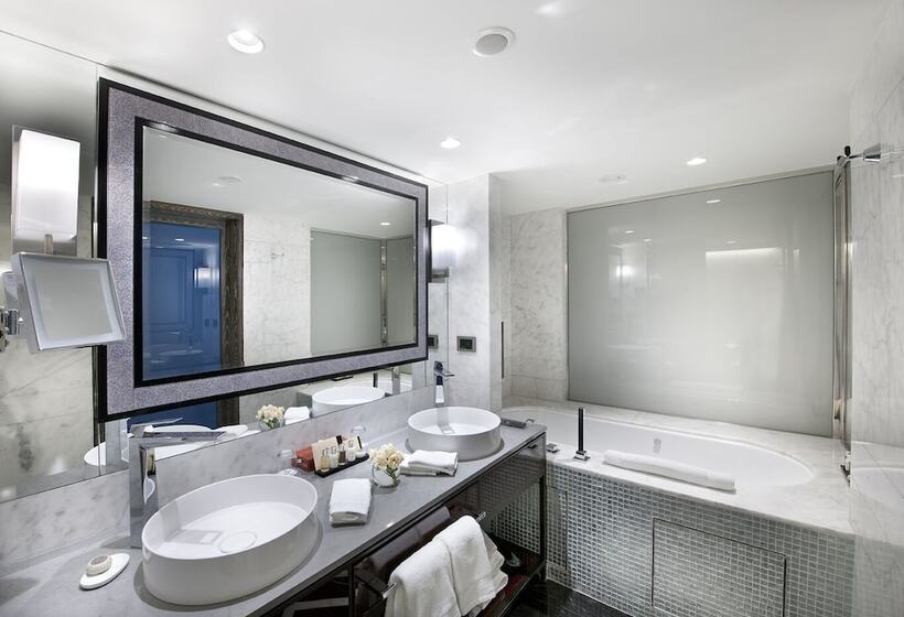 スイート, The Marmara Taksim