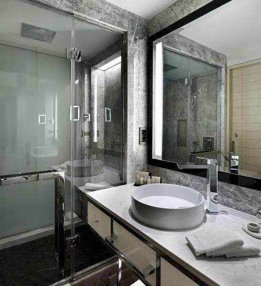 クラブルーム, The Marmara Taksim