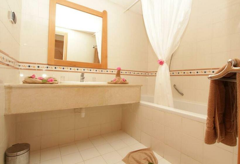 标准间, Zita Beach Resort