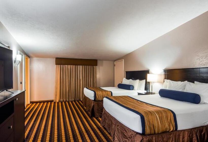 Четырехместный Номер Стандарт, Best Western New Oregon Motel