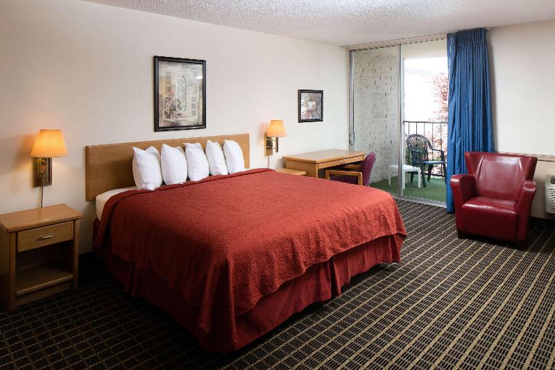Полулюкс, Red Lion Hotel Ellensburg