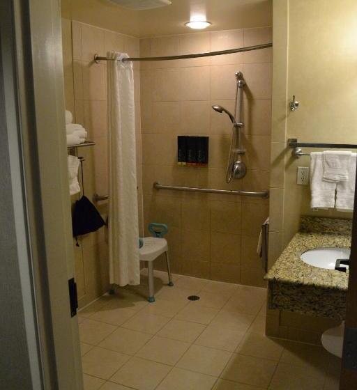 Номер Стандарт Адаптированный для Инвалидов, Best Western Plus Silverdale Beach