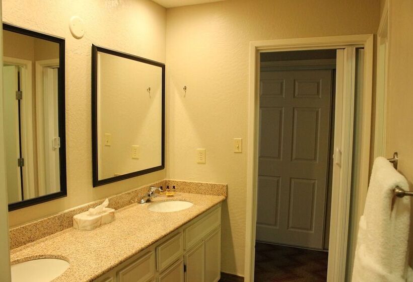 Люкс, Best Western Plus Sonora Oaks Hotel And Conference Center
