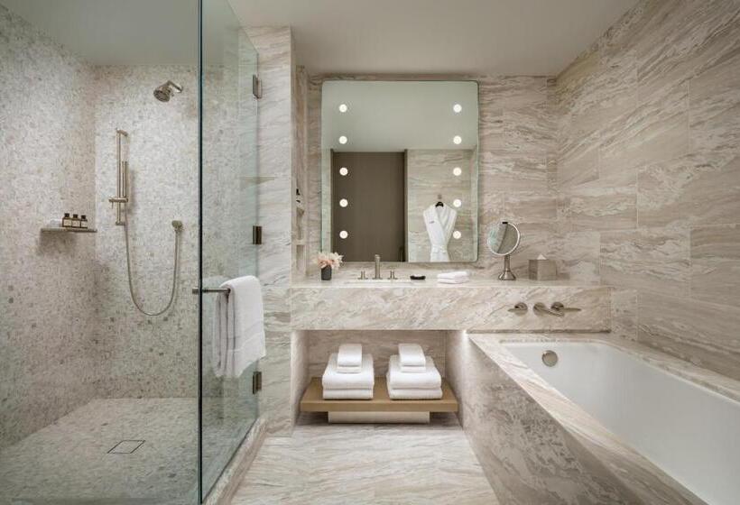 障害者適応デラックスルーム, Fairmont Century Plaza Los Angeles