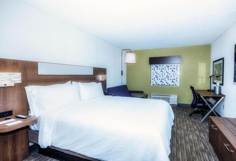 스탠다드 룸 킹사이즈 침대, Holiday Inn Express Boston Saugus, An Ihg