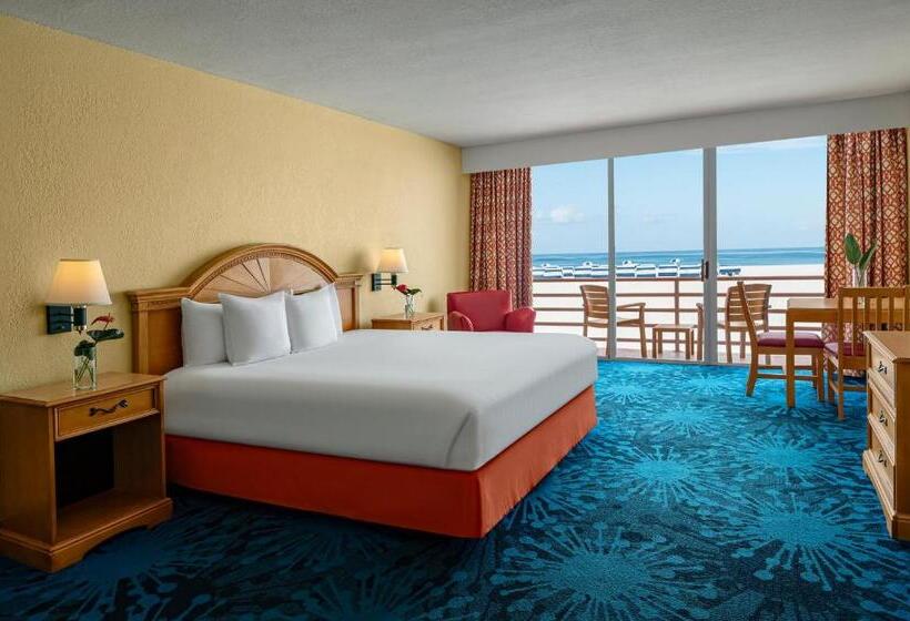 Номер Deluxe Кровать Куин, Dolphin Beach Resort
