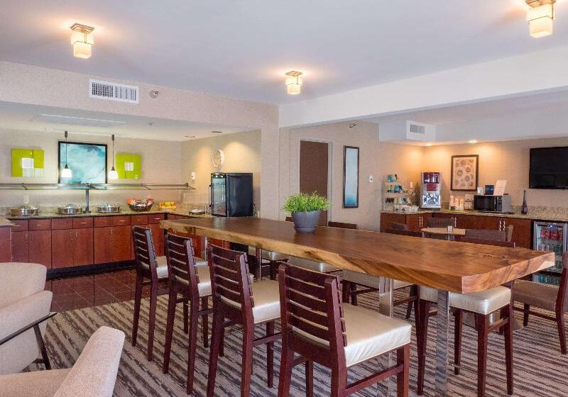 غرفة إدارية سرير كينج, Hilton Phoenix Airport