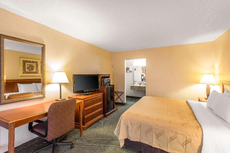 Стандартный Номер Кровать Кинг, Quality Inn & Suites Mcdonough South I75