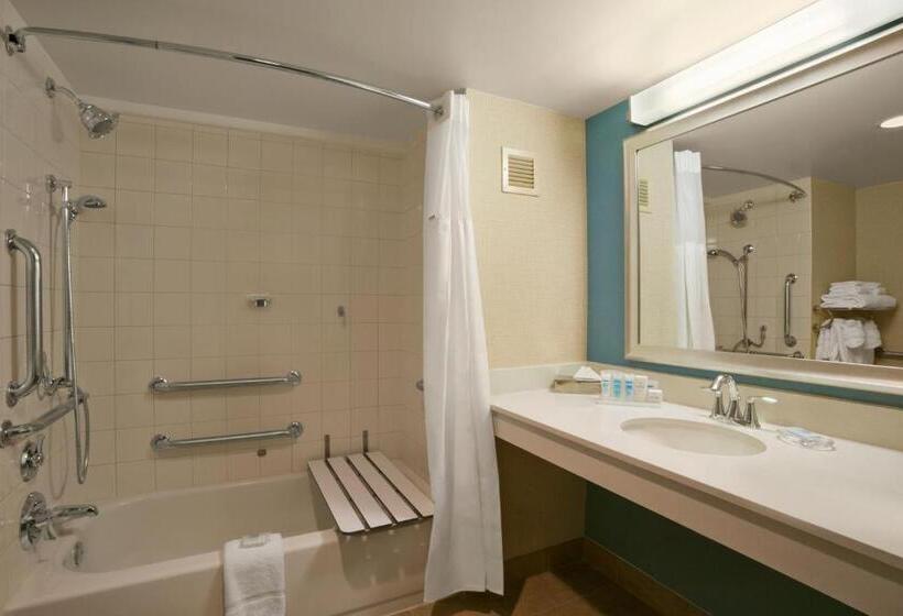 身障者適用スタンダードルーム, Courtyard By Marriott Pittsburgh University Center