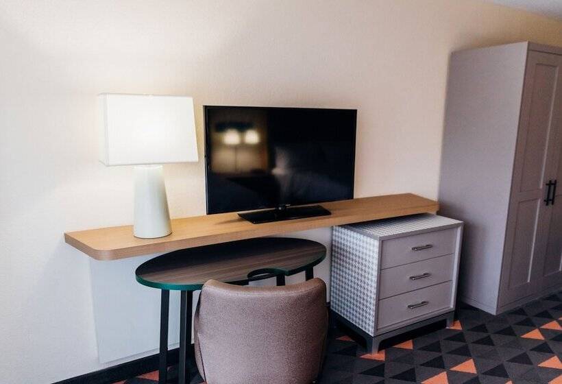 Номер Стандарт, Holiday Inn & Suites Phoenix Mesa Chandler, An Ihg