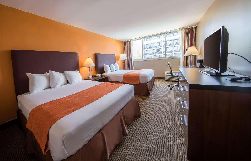Номер Стандарт, Howard Johnson By Wyndham Fullerton/anaheim Conference Cntr