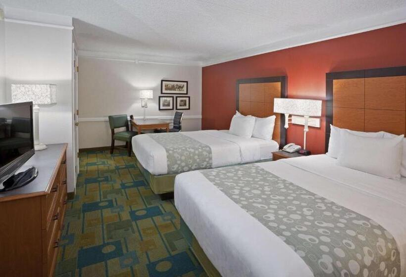 Номер Стандарт 2 Двуспальные Кровати, La Quinta Inn By Wyndham Phoenix Sky Harbor Airport