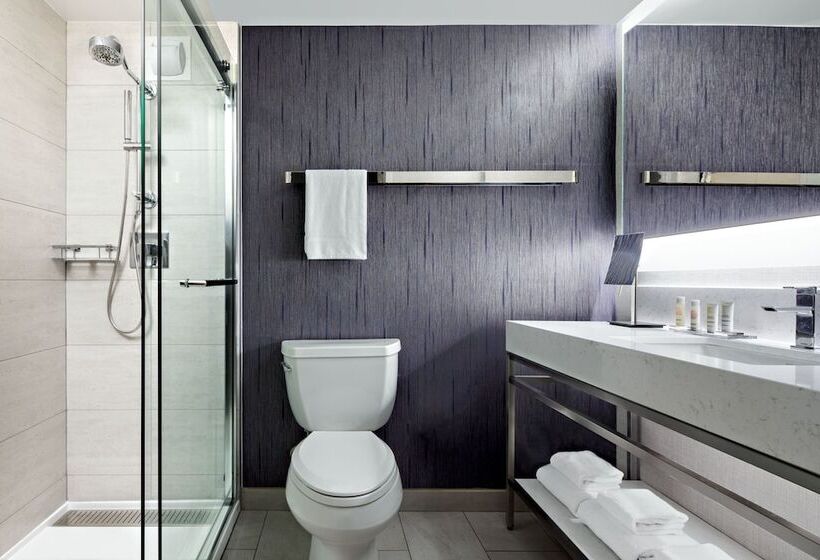 اتاق سوپریور برای معلولان, New York Marriott Marquis