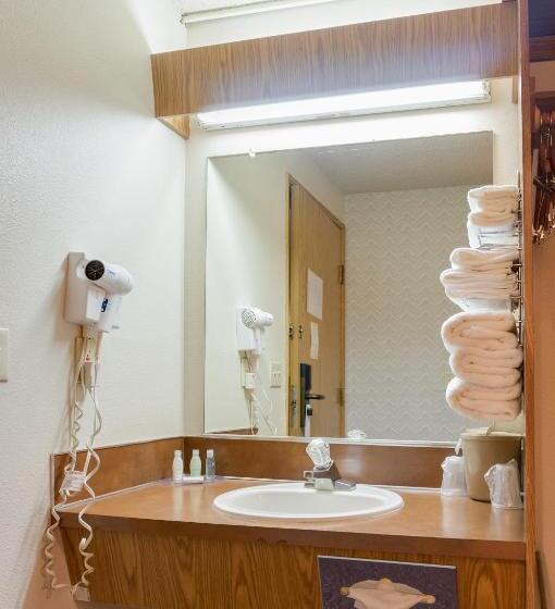 适合残疾人使用的标准间, Guesthouse Inn Fife
