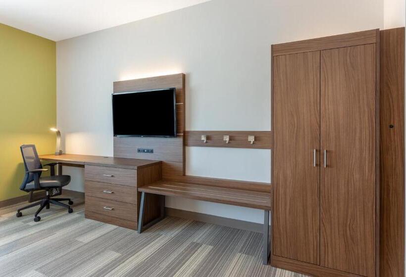 适合残疾人士使用的套间, Holiday Inn Express & Suites   Springfield North, An Ihg