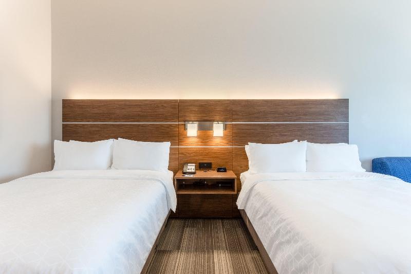 套房, Holiday Inn Express & Suites   Springfield North, An Ihg