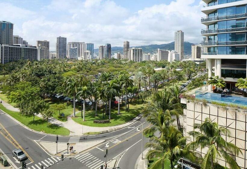 اتاق استاندارد, Outrigger Reef Waikiki Beach Resort