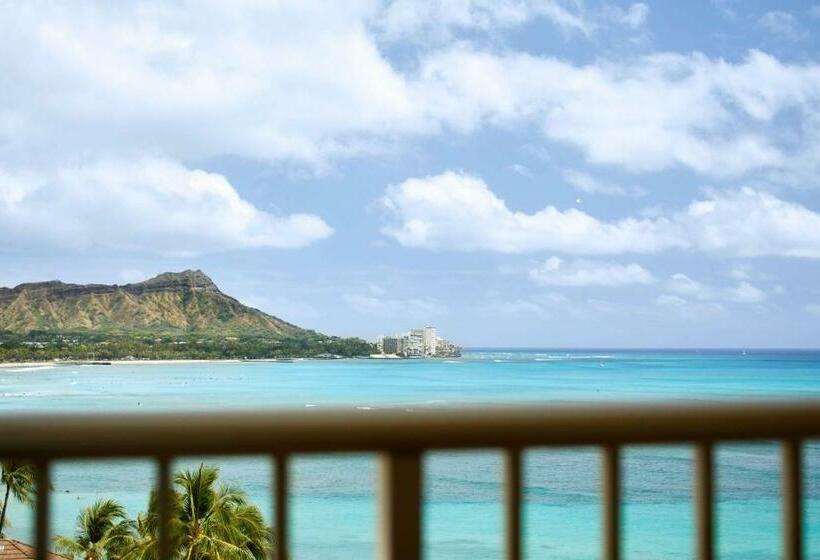 سوئیت کلاب, Outrigger Reef Waikiki Beach Resort