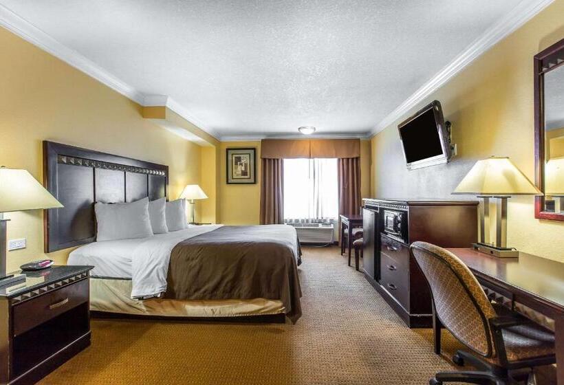 キングサイズベッドのスタンダードルーム, Quality Inn & Suites Bell Gardenslos Angeles
