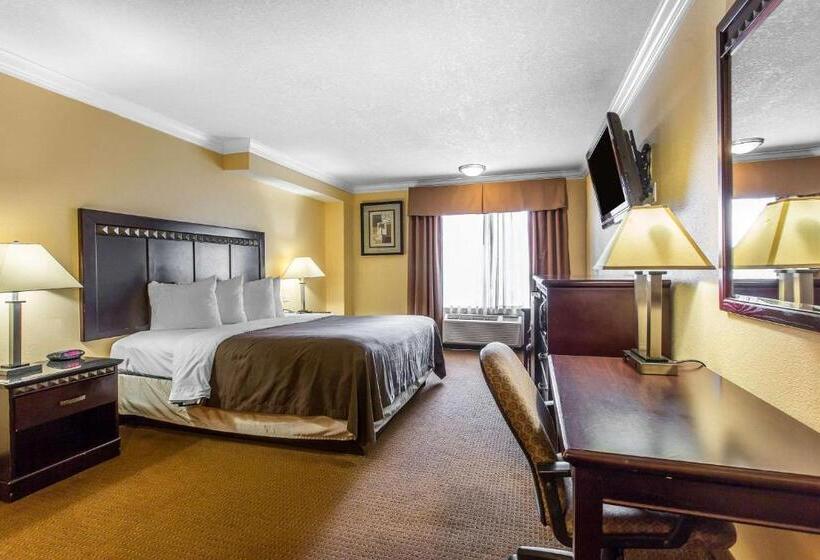 带大床的豪华间, Quality Inn & Suites Bell Gardenslos Angeles