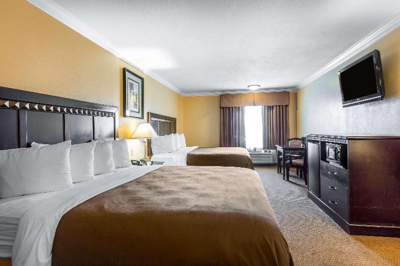 带大床的标准间, Quality Inn & Suites Bell Gardenslos Angeles