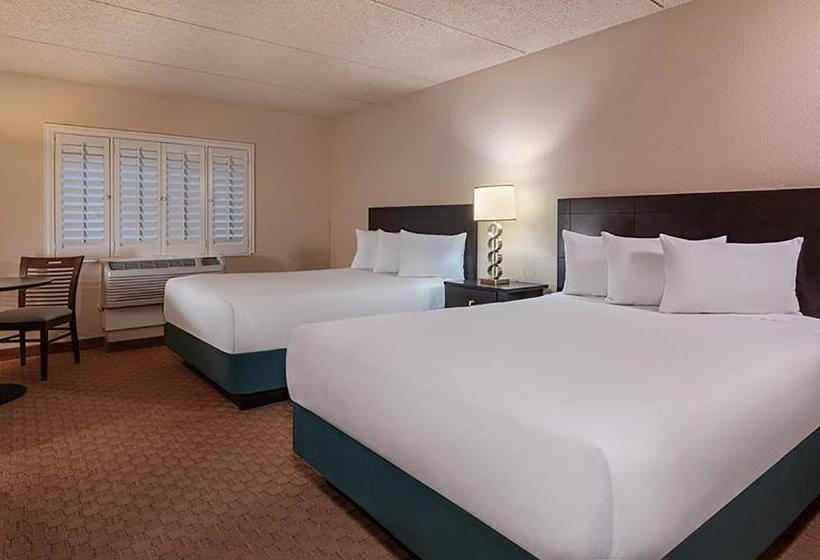 חדר דלוקס, Tropicana Laughlin