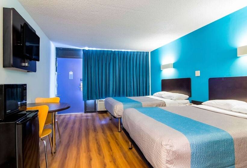 Номер Стандарт 2 Двуспальные Кровати, Motel 6 Lagrange Ga
