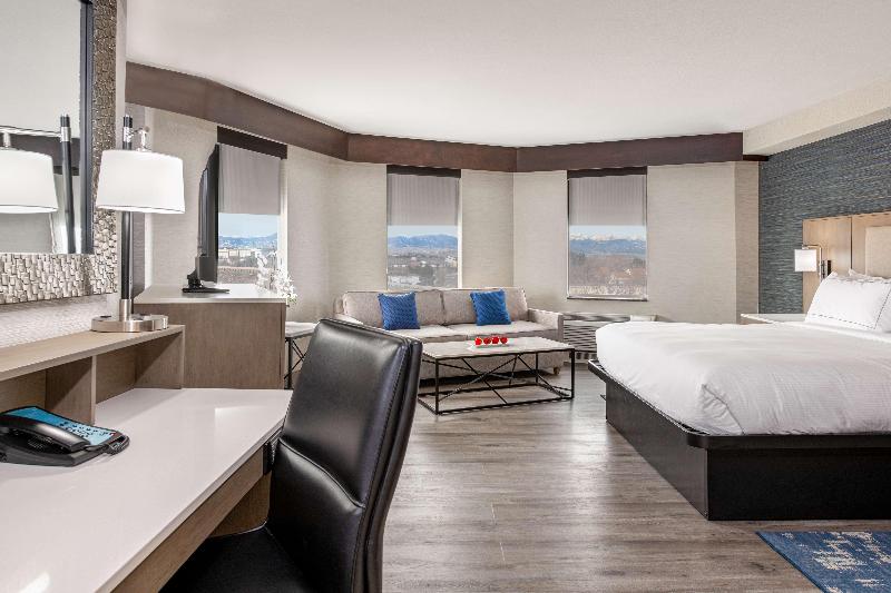 Номер Deluxe Кровать Кинг, Doubletree By Hilton Denver Thornton
