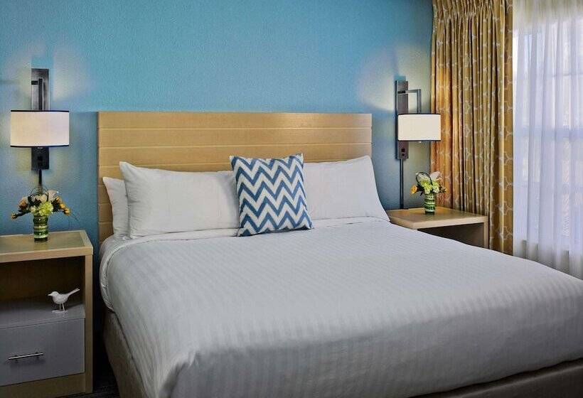 Люкс 2 Спальни, Sonesta Es Suites Cincinnati   Sharonville West