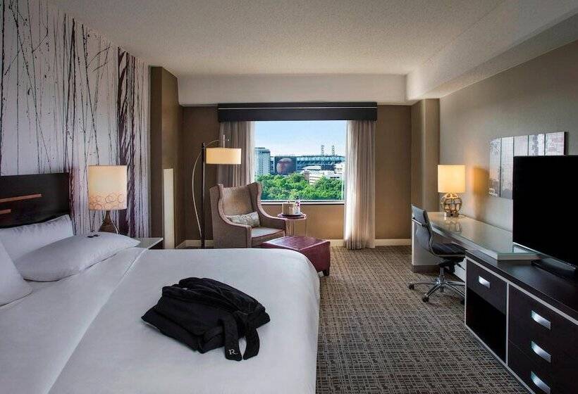 Клубный номер с видом, Renaissance Atlanta Waverly Hotel & Convention Center