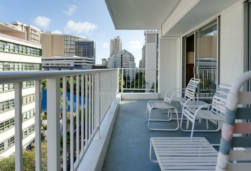 سوییت جونیور, Oasis Hotel Waikiki