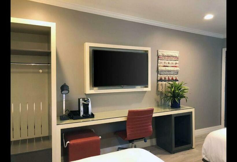 Номер Стандарт, Bluestem Hotel Torrance Los Angeles, Ascend Hotel Collection