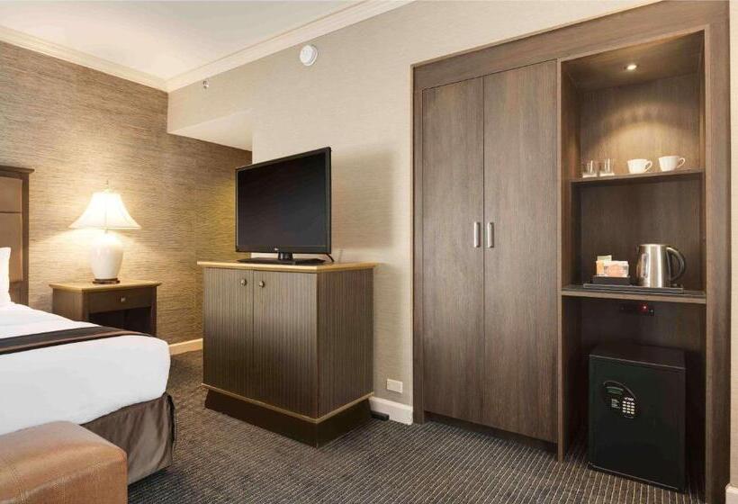 اتاق استاندارد با تخت بزرگ, The Whitehall Hotel   Bw Premier Collection