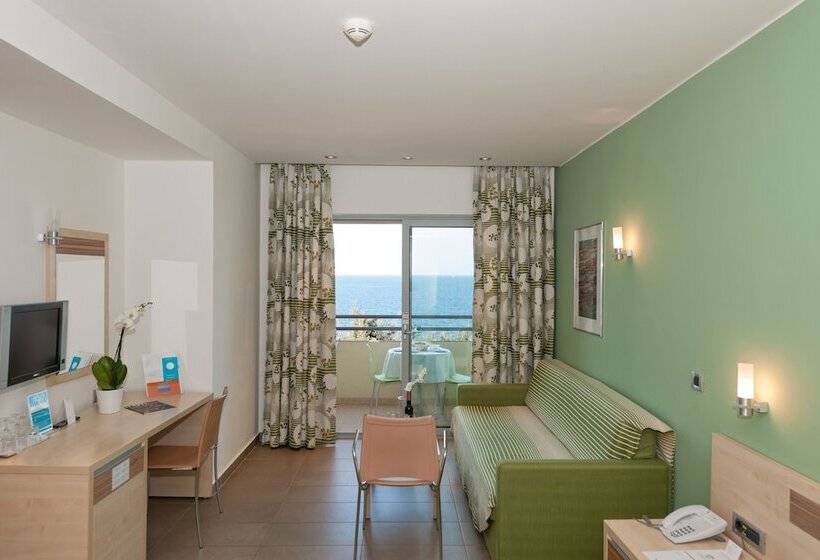 Трехместный Номер Премиум, Maistra Select Belvedere Resort