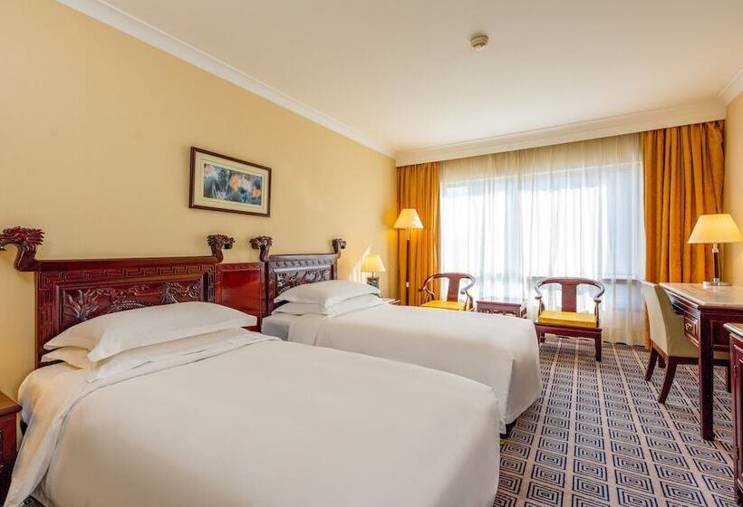 디럭스 룸, Grand Skylight Hotel Royal