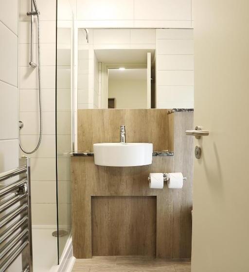 Номер Стандарт, Cairn Hotel & Apartments