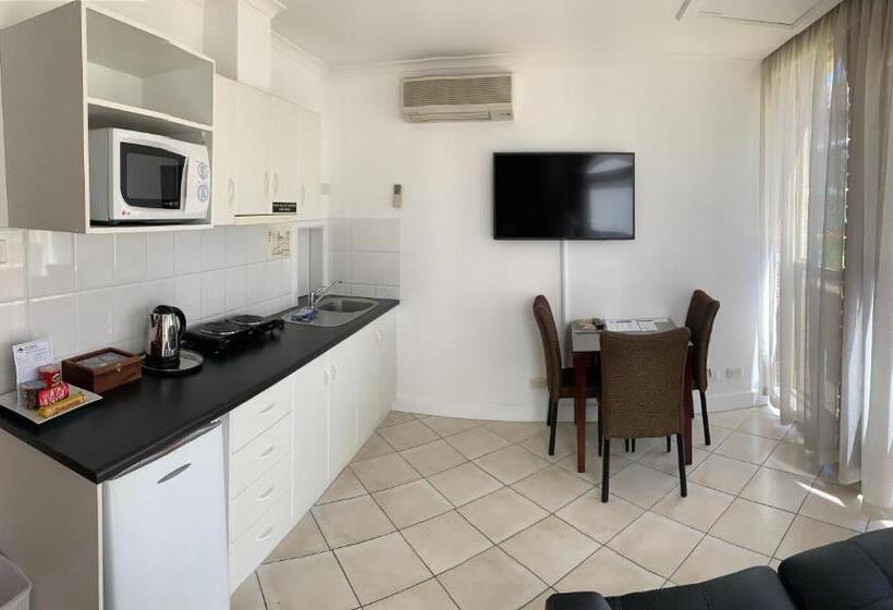 Люкс 2 Спальни, Ensenada Motor Inn And Suites